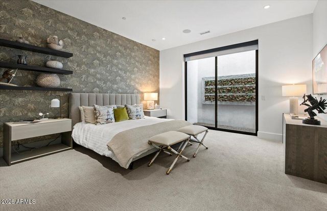 6982 E JOSHUA TREE Lane, Paradise Valley, AZ 85253