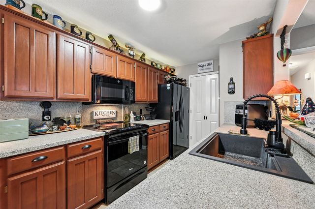 5215 Wild Horse Court, Arlington, TX 76017