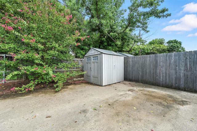 5215 Wild Horse Court, Arlington, TX 76017