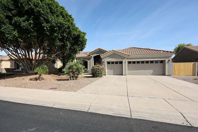 4536 W Villa Linda Drive, Glendale, AZ 85310