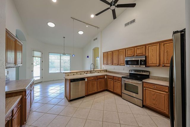 4536 W Villa Linda Drive, Glendale, AZ 85310