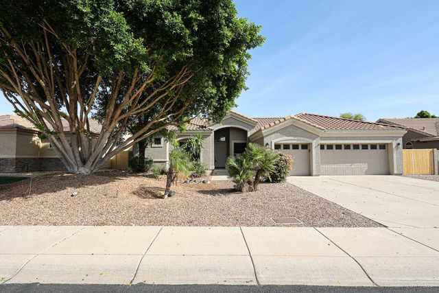 4536 W Villa Linda Drive, Glendale, AZ 85310