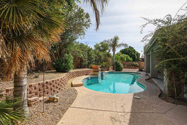 4536 W Villa Linda Drive, Glendale, AZ 85310