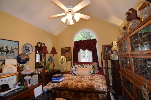 405 Ashcreek Road, Paducah, KY 42001