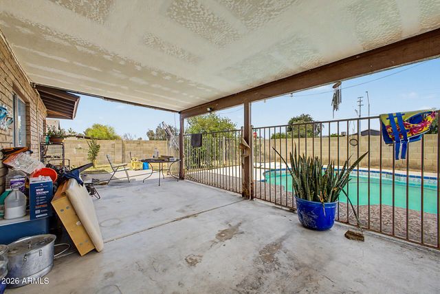 16413 N 51ST Drive, Glendale, AZ 85306
