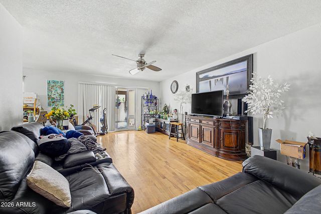 16413 N 51ST Drive, Glendale, AZ 85306