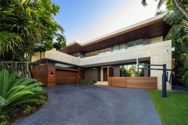 126 W San Marino Dr, Miami Beach, FL 33139