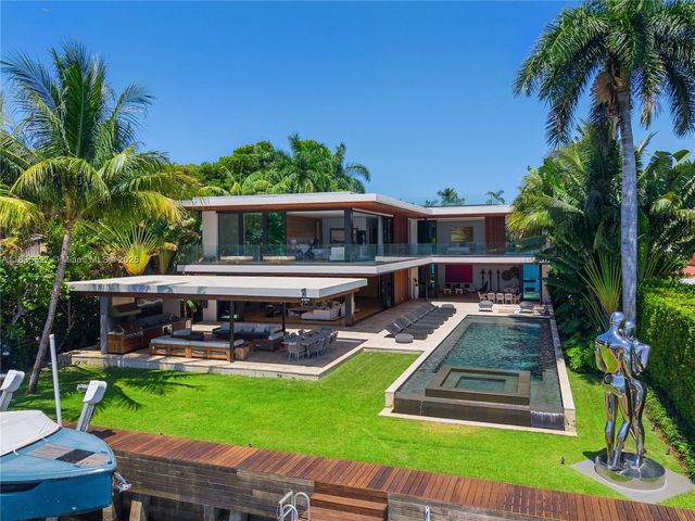 126 W San Marino Dr, Miami Beach, FL 33139