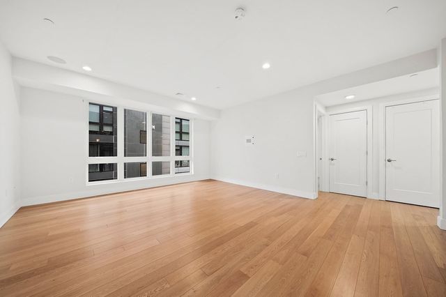 488 Dorchester Ave 3D, Boston, MA 02127