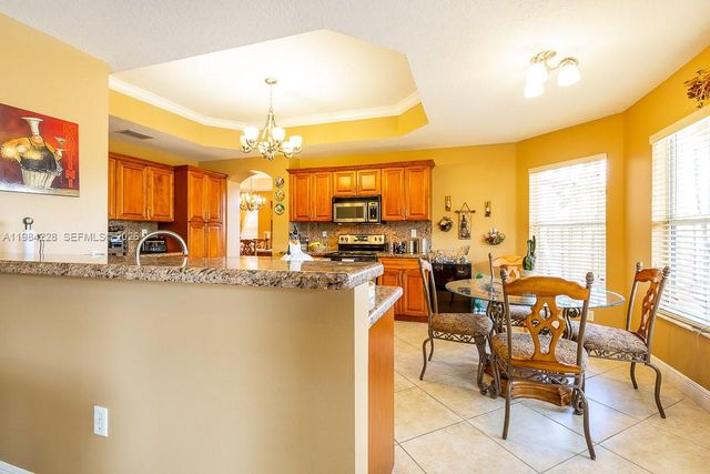 15226 SW 29th Ter, Miami, FL 33185