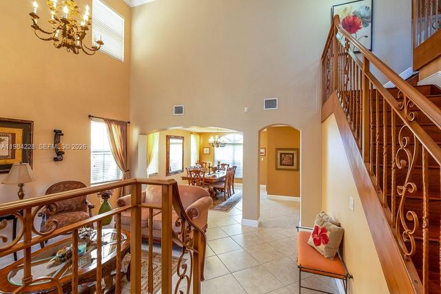 15226 SW 29th Ter, Miami, FL 33185