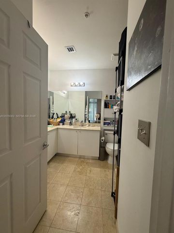 2100 Van Buren Street 216, Hollywood, FL 33020