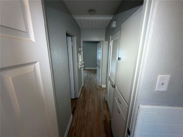 111 S RHODES STREET, Mount Dora, FL 32757