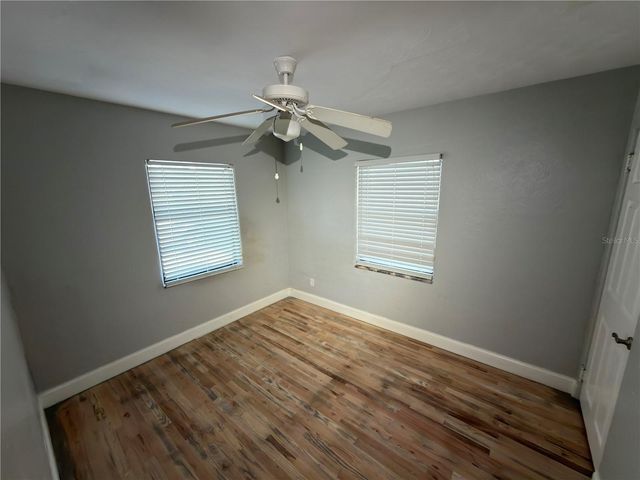 111 S RHODES STREET, Mount Dora, FL 32757