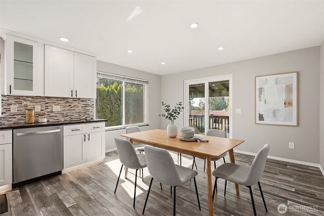 12010 25th Court NE, Lake Stevens, WA 98258