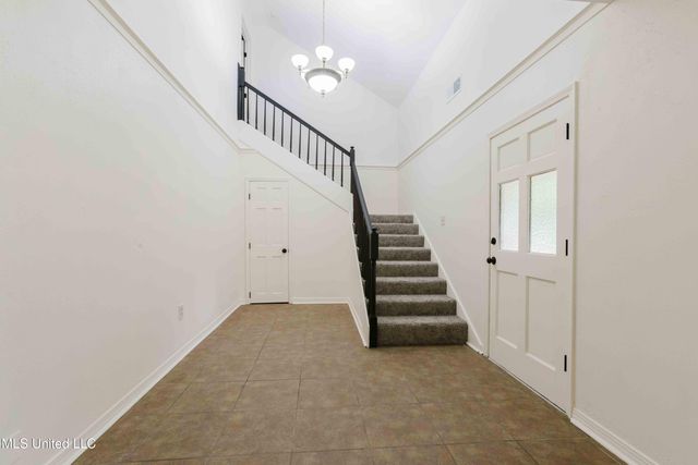 61 Sunline Drive, Brandon, MS 39042