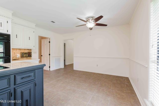 61 Sunline Drive, Brandon, MS 39042