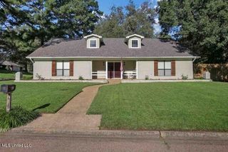 61 Sunline Drive, Brandon, MS 39042