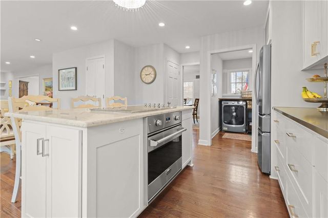 4404 W 91st Street, Prairie Village, KS 66207