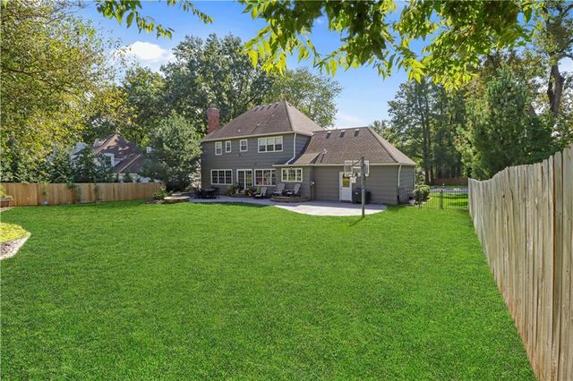 4404 W 91st Street, Prairie Village, KS 66207