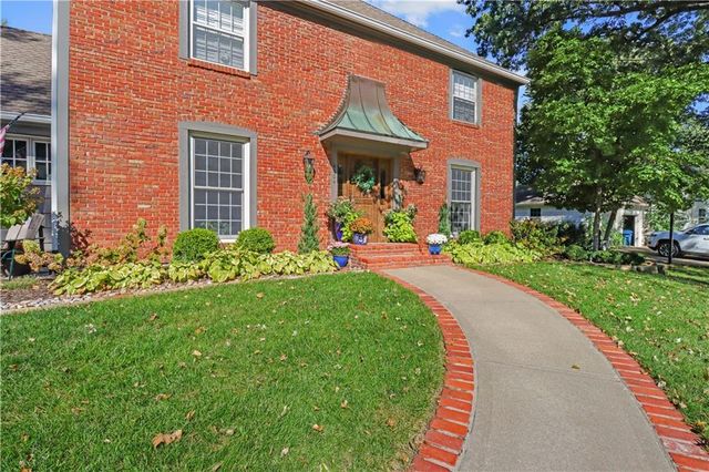 4404 W 91st Street, Prairie Village, KS 66207