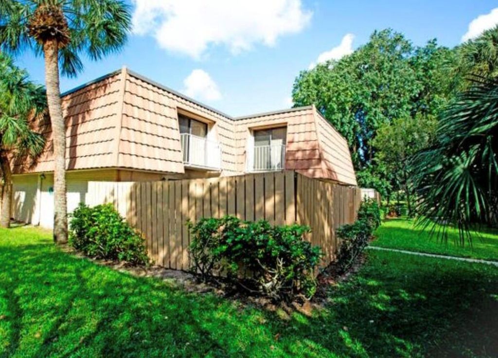 507 Green Springs Place, West Palm Beach, FL 33409