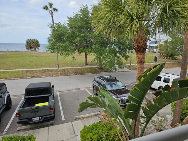 611 B DESTINY DRIVE, Ruskin, FL 33570