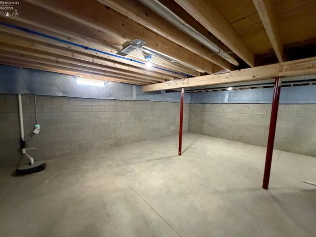 2707 Highland Drive, Sandusky, OH 44870