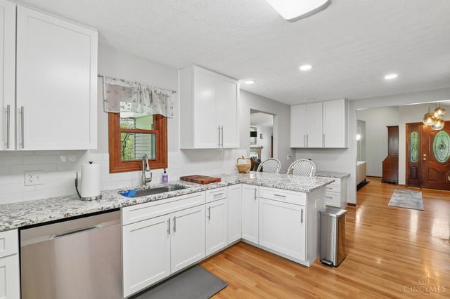 6242 Davon Court, Miami Twp, OH 45140