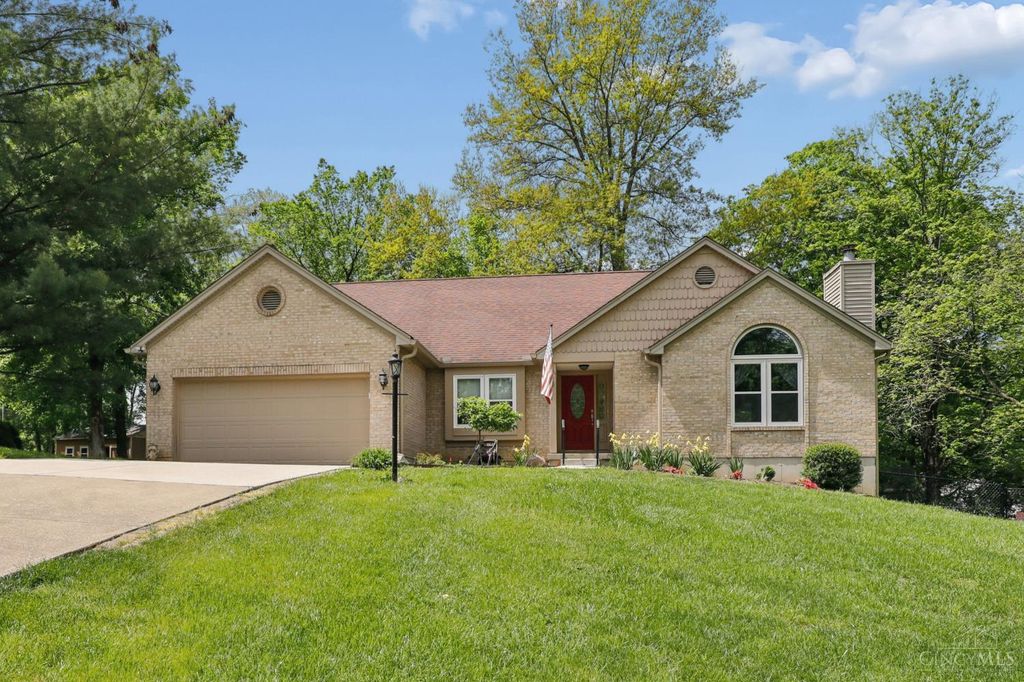 6242 Davon Court, Miami Twp, OH 45140