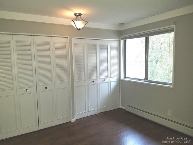 1217 Island Drive 204, Ann Arbor, MI 48105