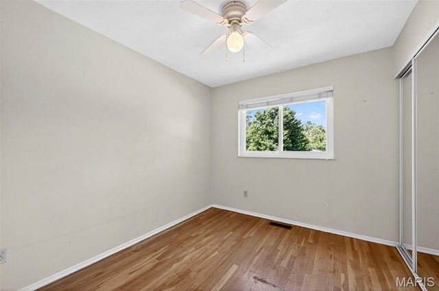 3297 Gwengreen Drive, Bridgeton, MO 63044