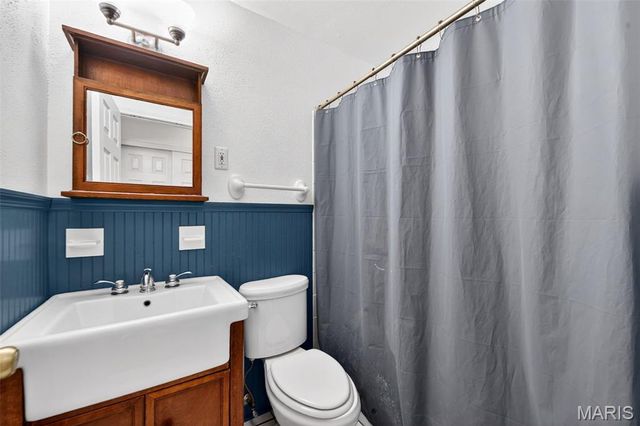 3297 Gwengreen Drive, Bridgeton, MO 63044