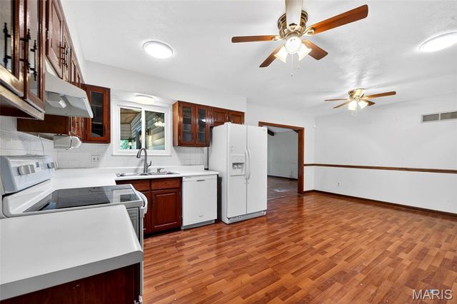 3297 Gwengreen Drive, Bridgeton, MO 63044