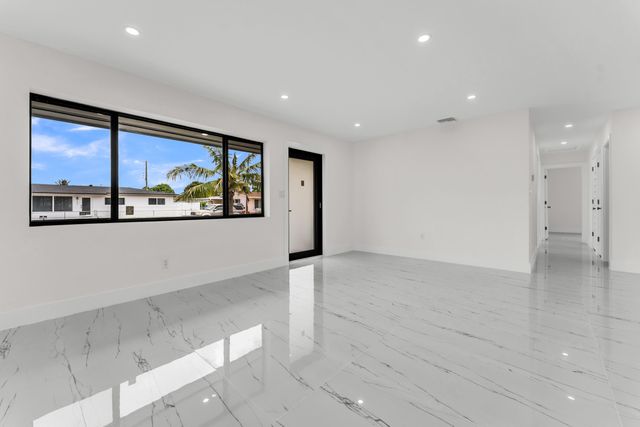 1252 NW 172ND Terrace, Miami Gardens, FL 33169