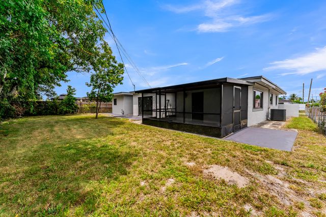 1252 NW 172ND Terrace, Miami Gardens, FL 33169