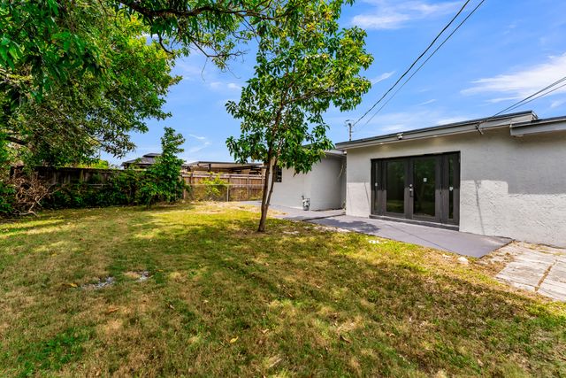 1252 NW 172ND Terrace, Miami Gardens, FL 33169