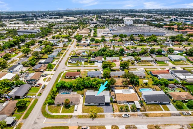 1252 NW 172ND Terrace, Miami Gardens, FL 33169