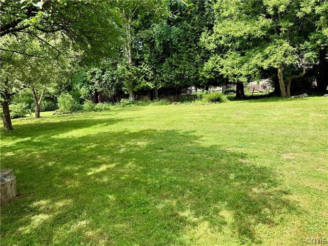 14 South Ten Eyck Avenue, Cazenovia, NY 13035