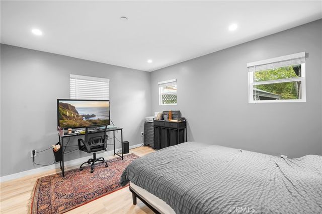 1537 Lake, Glendale, CA 91201