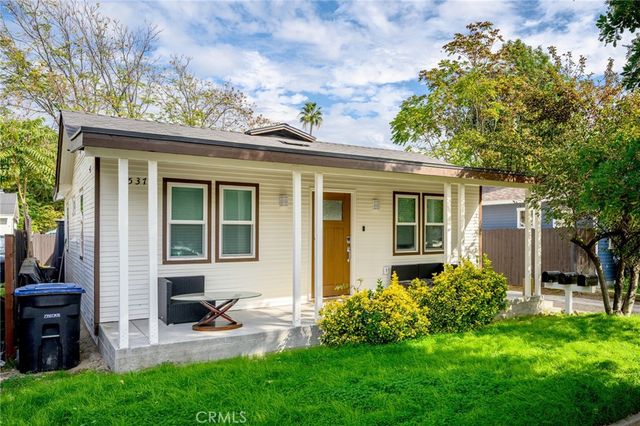 1537 Lake, Glendale, CA 91201