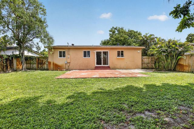 6281 NW 14TH Court, Sunrise, FL 33313