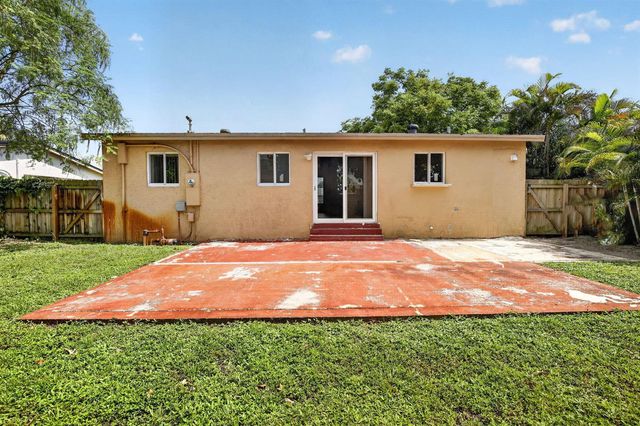 6281 NW 14TH Court, Sunrise, FL 33313
