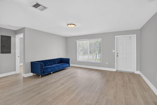 6281 NW 14TH Court, Sunrise, FL 33313