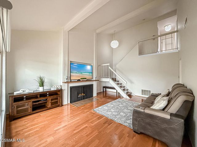 560 Chapala Drive, Camarillo, CA 93010