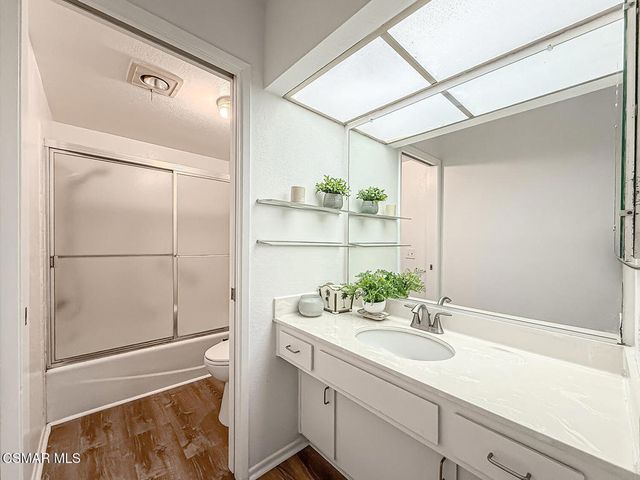 560 Chapala Drive, Camarillo, CA 93010