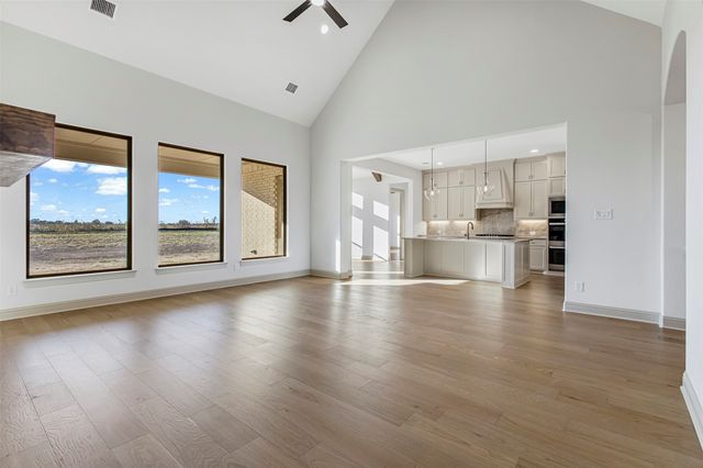117 Lila Lake Drive, Waxahachie, TX 75165