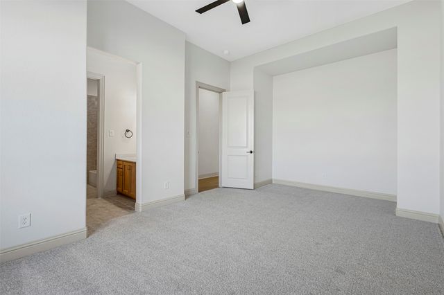 117 Lila Lake Drive, Waxahachie, TX 75165