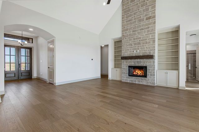 117 Lila Lake Drive, Waxahachie, TX 75165