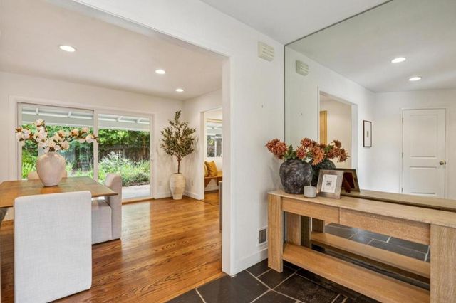 71 Cody Lane, Los Altos, CA 94022